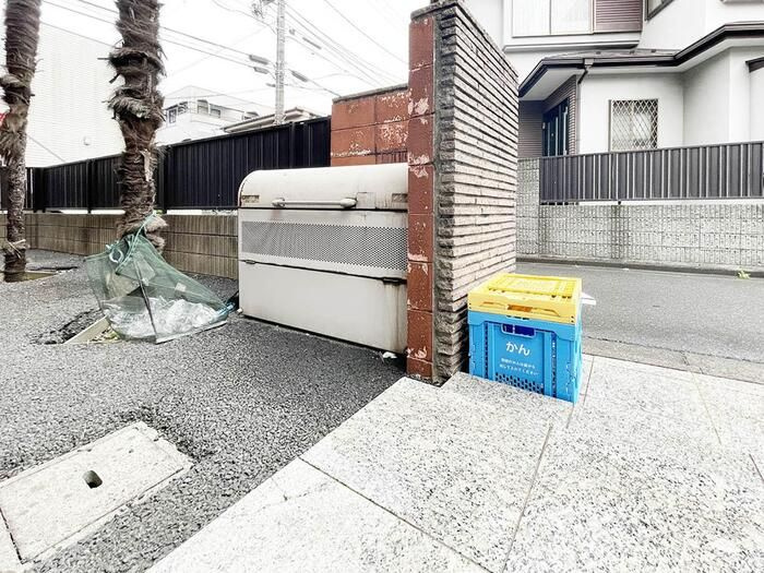 鶴寿館