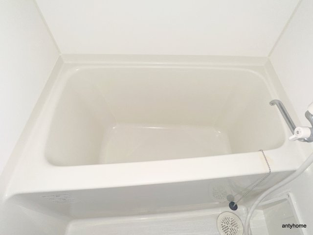 エスリードコート難波ウエスト　仲介手数料無料の浴室