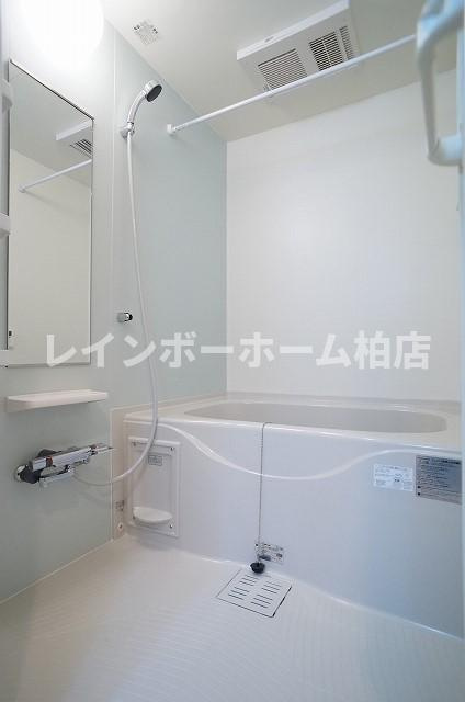【仲介手数料：50％OFF】対象物件！の浴室|追い焚き機能・浴室乾燥機があります