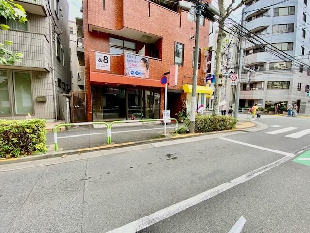 北区中里２丁目の店舗事務所の周辺