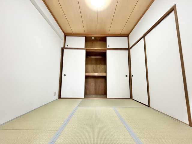 パストラル和泉の和室