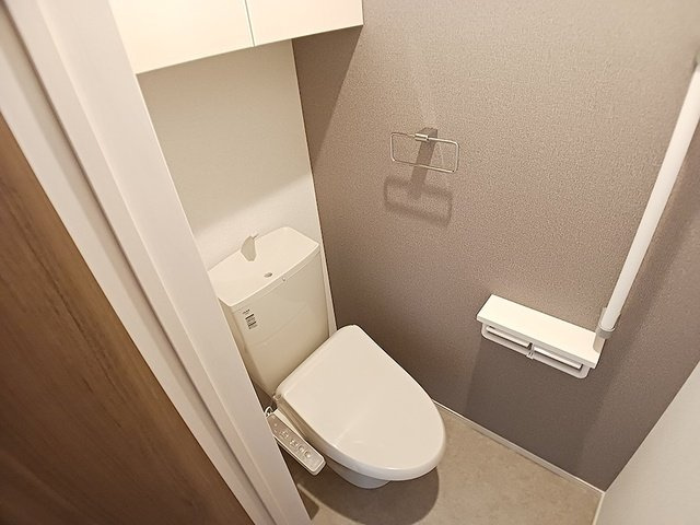 ニューローズつくばＡ棟のトイレ|シンプルで使いやすいトイレです