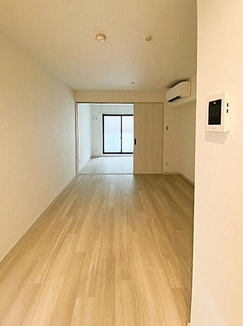 FOREST RESIDENCE TOKIWADAIの居間・リビング
