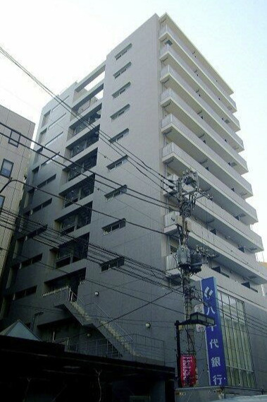 プライムアーバン初台の外観