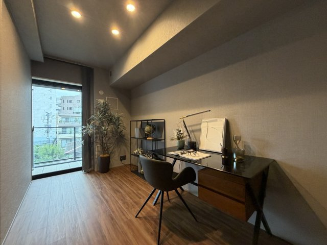 渋谷区千駄ヶ谷４丁目の中古マンションの洋室|（約5.5帖）