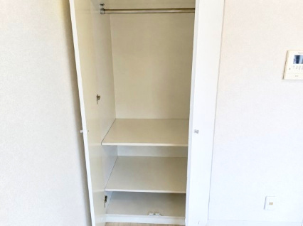 市川市入船の賃貸マンションの収納