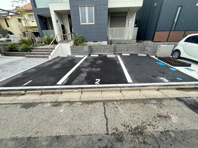 Ｆｏｒｔ　Ａｒｉｓｔｏの駐車場