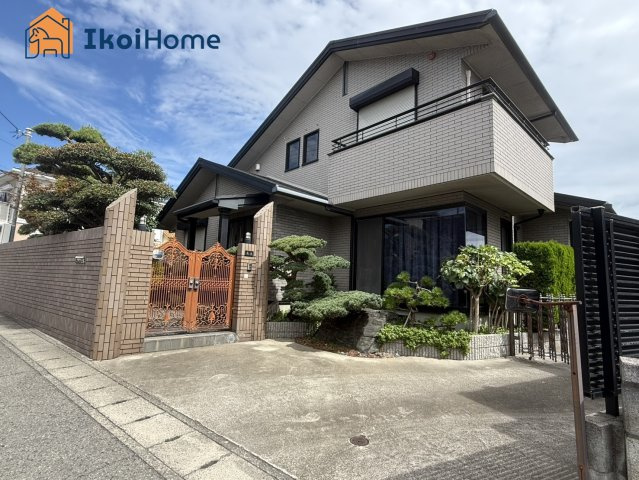 明石市大久保町大窪　中古戸建の周辺|敷地が広いのでドッグランを作ることもできます！駐車スペース10台可！屋根付き３台！