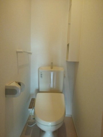 ソル　ティエラのトイレ|清潔感のあるトイレです