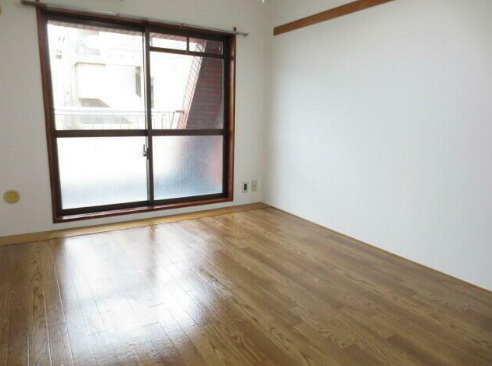 中野区弥生町２丁目の賃貸マンションの居間・リビング