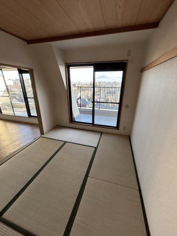 ファースト園田の和室