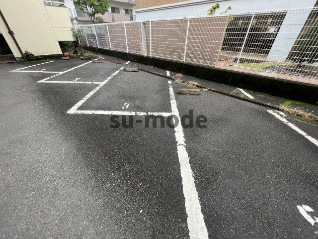 YD千代田の駐車場