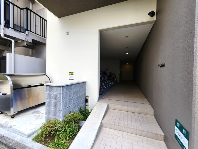 【エントランス】 | サルーテ立川