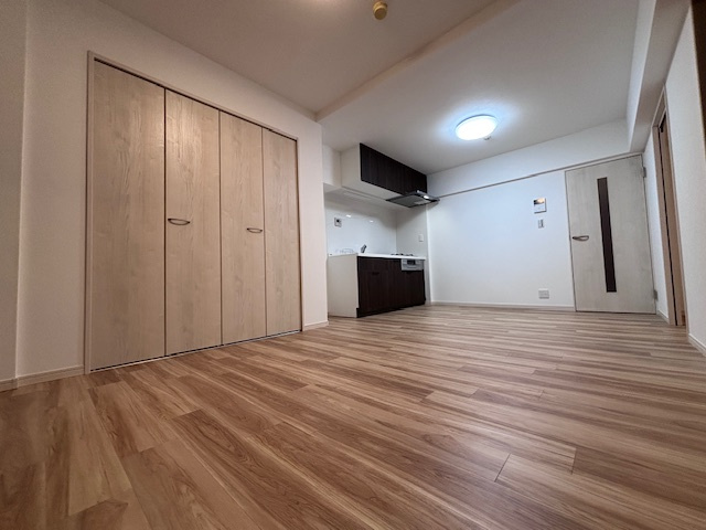 サンパレス立川　302号室の洋室