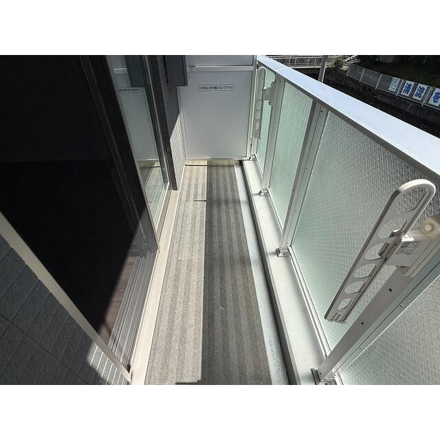 ＬＯＣ’Ｓ　ＩＫＵＴＡのバルコニー
