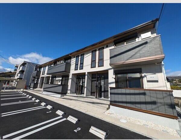 D-ROOM茜部中島　B棟の外観