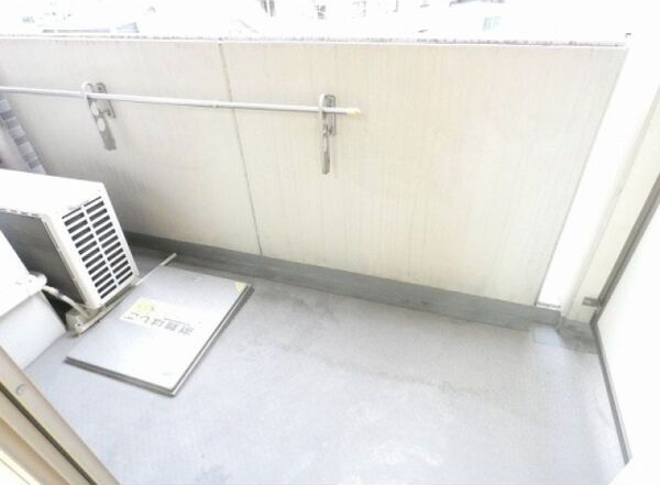 エステムプラザ名古屋駅前プライムタワーのバルコニー