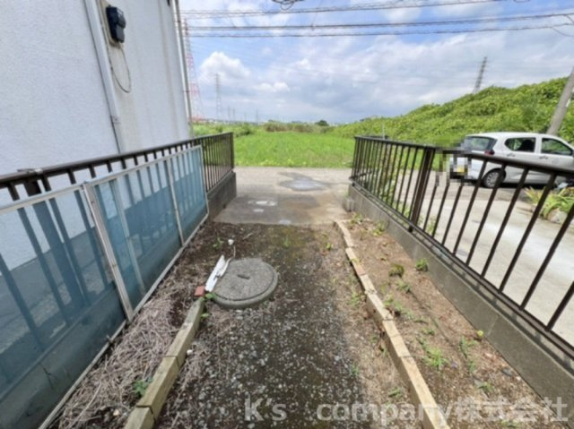 ■高座郡寒川町大曲4丁目　建築条件無し　売地の外観|専用通路☆