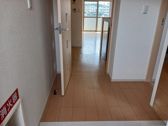 【玄関】コンソラージュ・エアル 