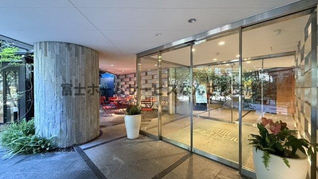 おおきに御堂筋瓦町ビルのロビー