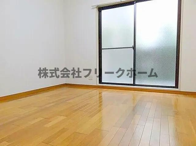 グランデッサ代沢の居間・リビング