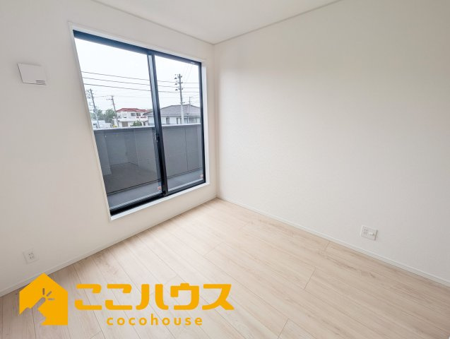 浦添市西原第6　クレイドルガーデン　新築戸建て　全2棟　2号棟の洋室|洋室5.2帖