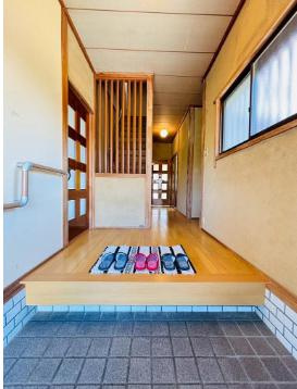 【玄関】 | 生駒郡平群町若葉台1丁目