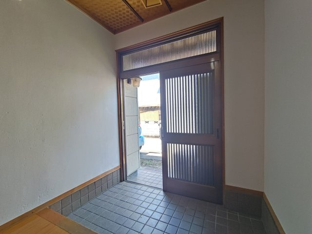 SHS戸建借家の玄関