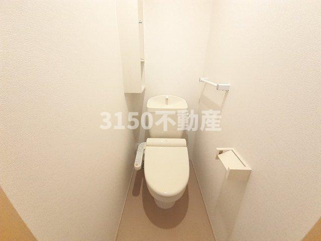 ネオ薬師寺Ｂのトイレ|落ち着いた色調のトイレです