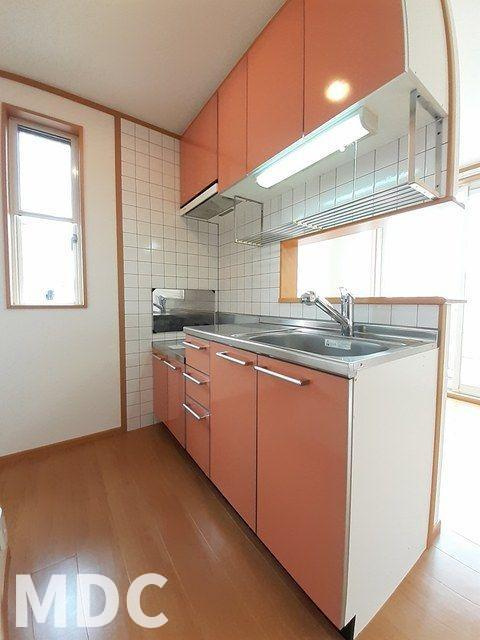 板野郡藍住町矢上字安任のアパートのキッチン