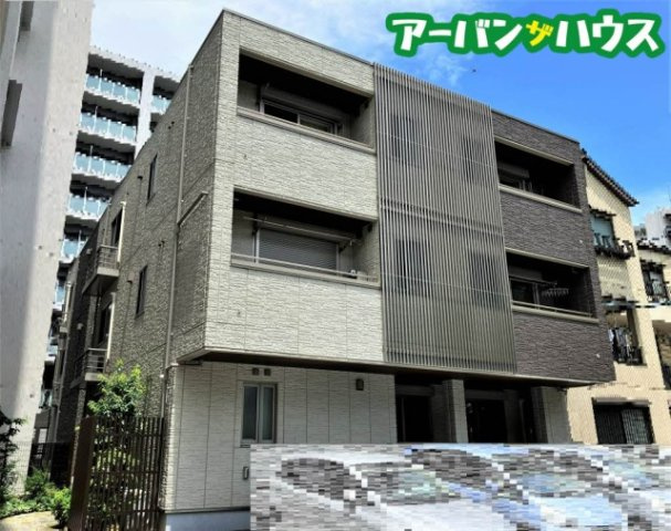 ベレオ西川の駐車場