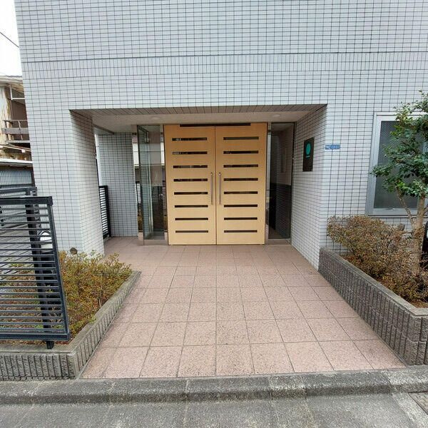 ヒルサイドコート西品川のエントランス