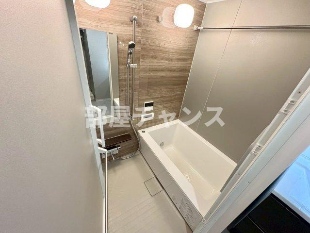 プレサンスレイズ金山アクスの浴室