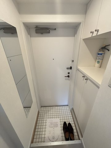 KDXレジデンス八王子横山の玄関
