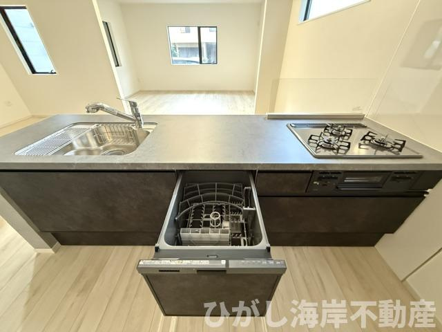 平塚市達上ケ丘　新築戸建のキッチン|食洗器付きシステムキッチン