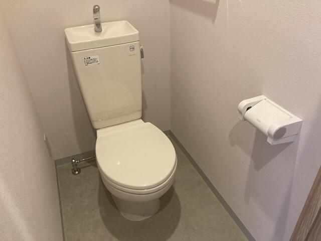 ＣＭＳビルのトイレ