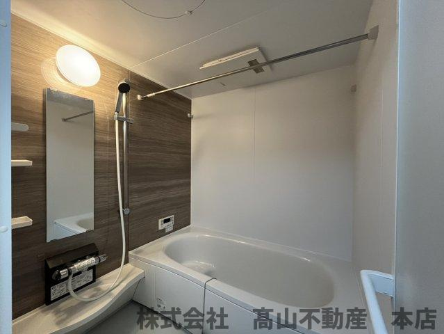 福岡県宗像市土穴2丁目の浴室
