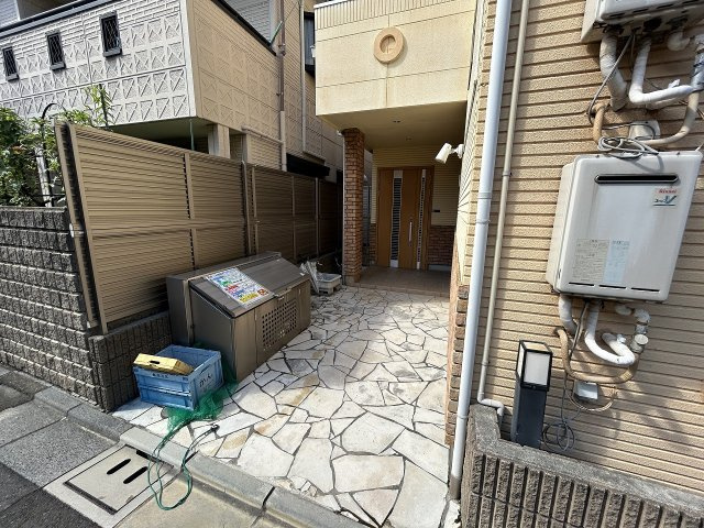 エソールＴＳのエントランス