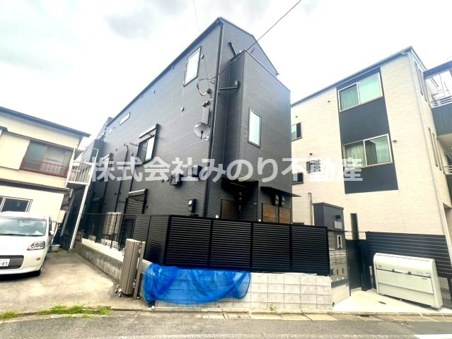 ピオーネ新小岩