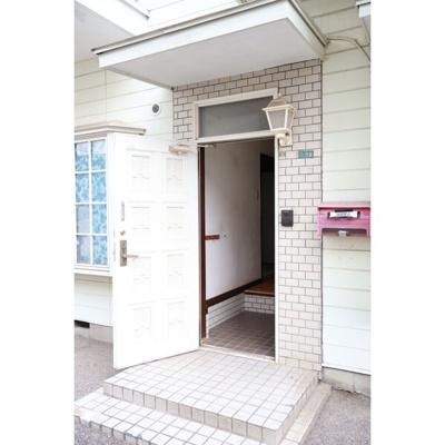 【玄関】 | 小山市若木町一丁目　5LDK+事務所