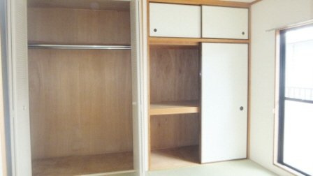 グリーンヒル夏見Ⅲの収納|壁一面分の収納☆