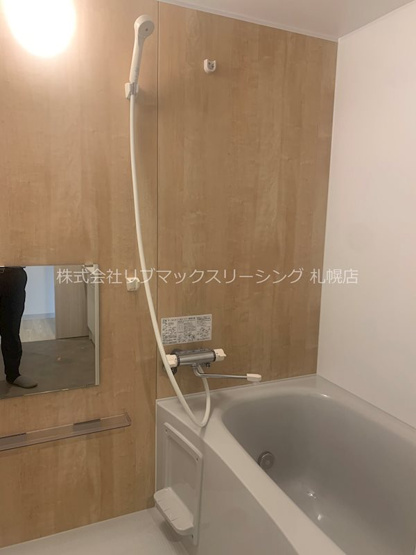 【浴室】ル・ヌアージュ山鼻南
