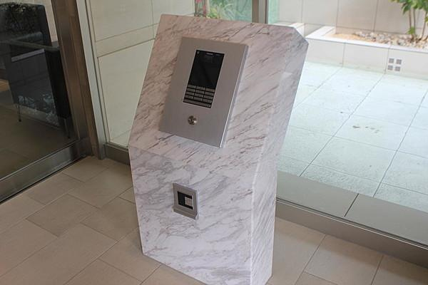 アルファフレシア久留米駅前のエントランス|ゆとりのあるエントランスです
