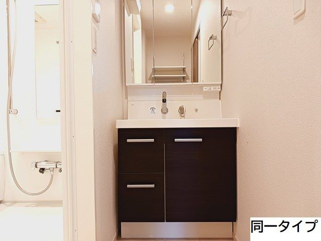 ネオ　ドムス　Ⅰの洗面所