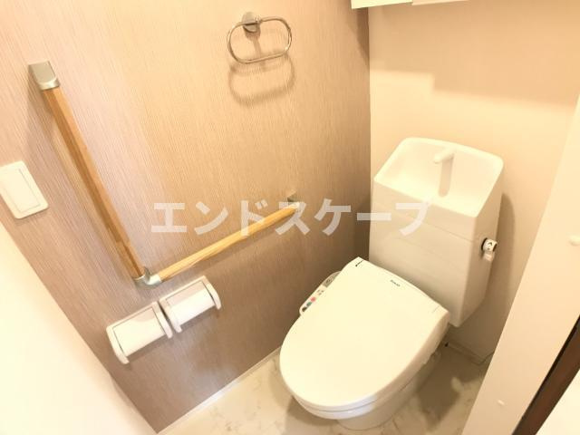 ベルモーロＤのトイレ|シャワー付トイレ
高崎、前橋のお部屋探しはエンドスケープまで！お客様の理想お聞かせ下さい♪
