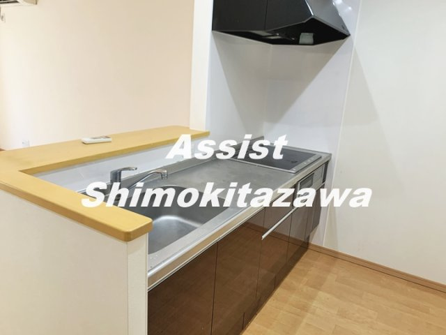 リラ代沢のキッチン