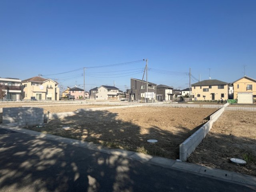 【外観】 | 【伊坂第1期　現地外観】
※令和8年10月時点
