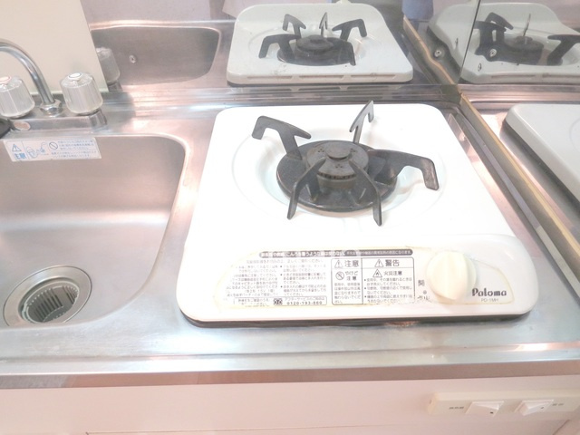 メインシティガーデン細田のキッチン|ガスキッチン完備です♪