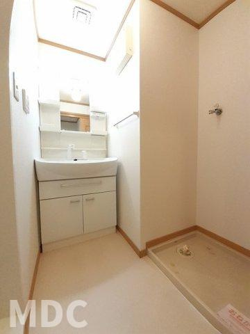 メイプレーヌ　Ａの洗面所