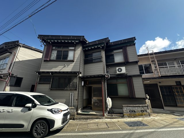 26/8/31商談中　戸建　高山市八軒町　600万